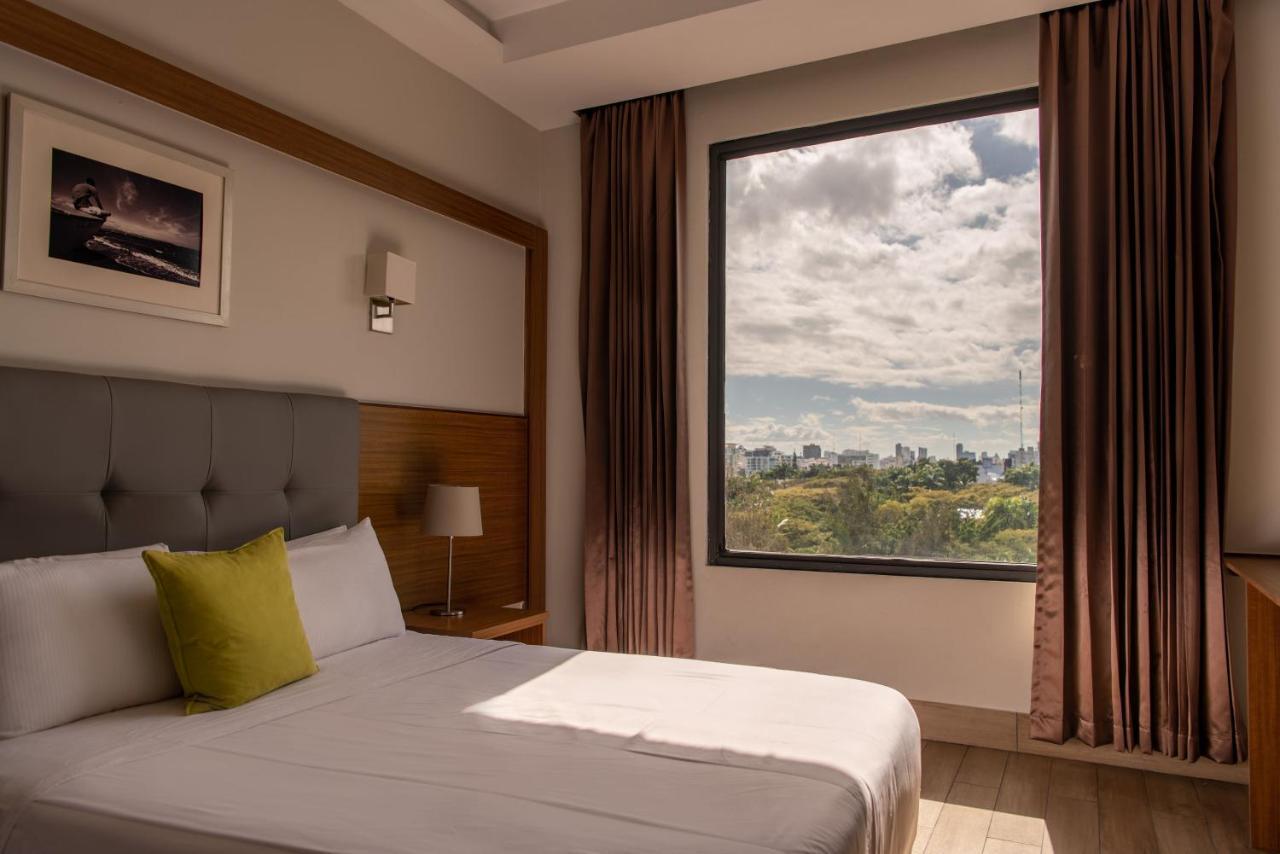 Weston Suites Hotel Santo Domingo Zewnętrze zdjęcie